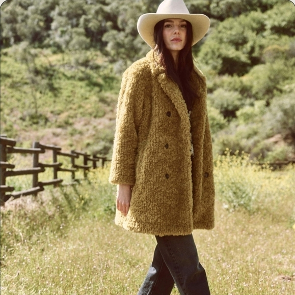 New The Great. Vintage Plush Coat - Harvest Gold NWOT Size 3 / Large - Picture 4 of 14